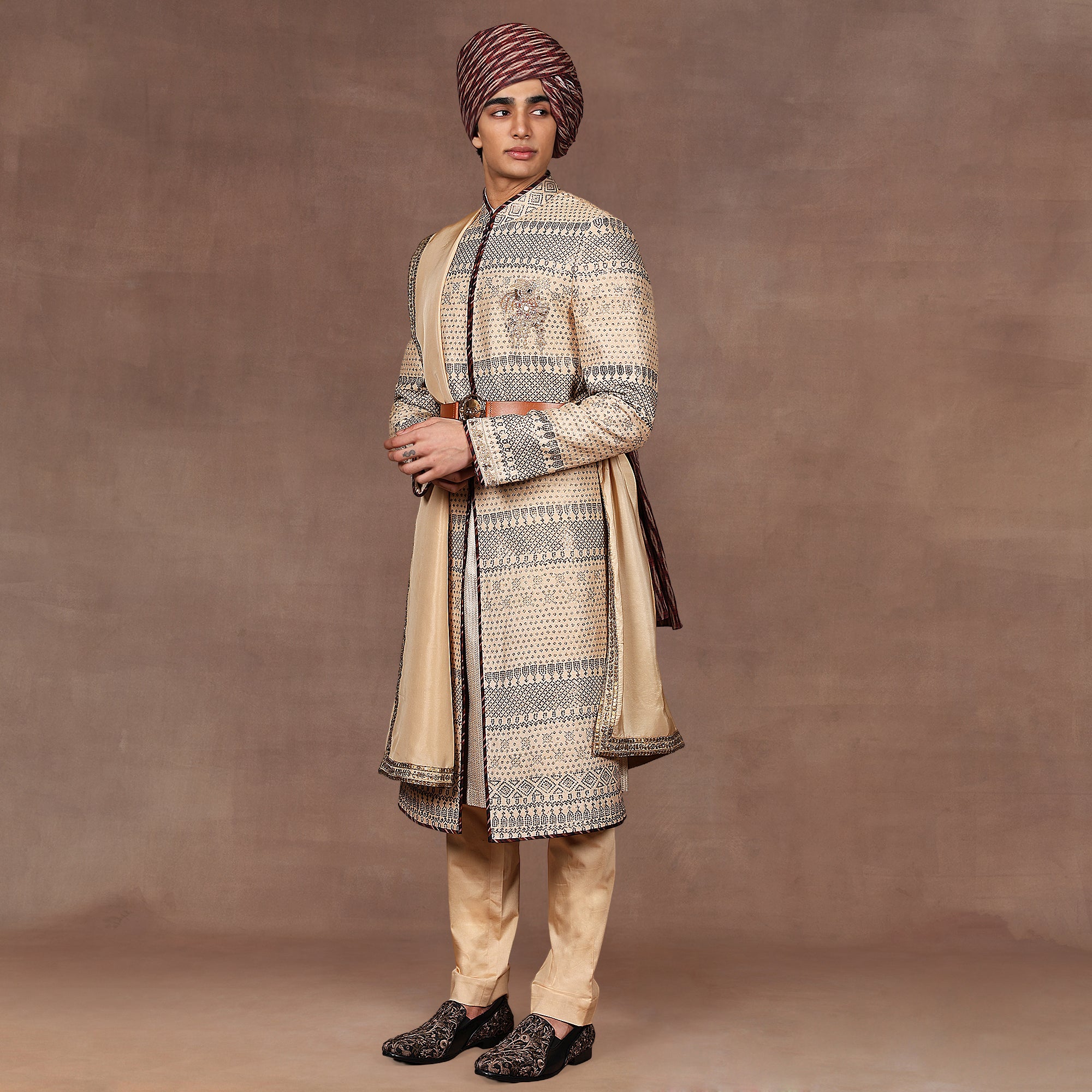 Beige Gold Stole | EAST