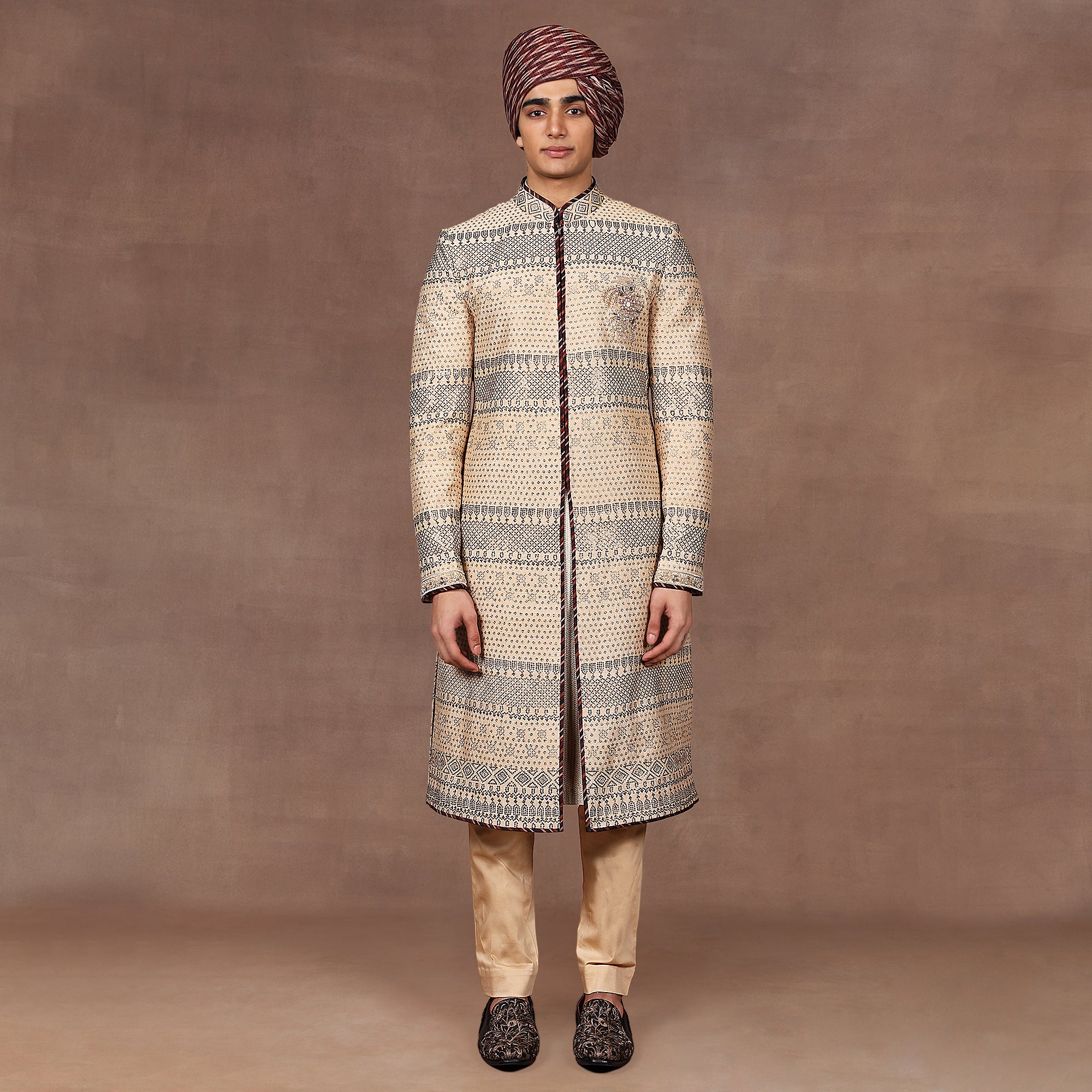 Crème Ivory Sherwani Set | EAST