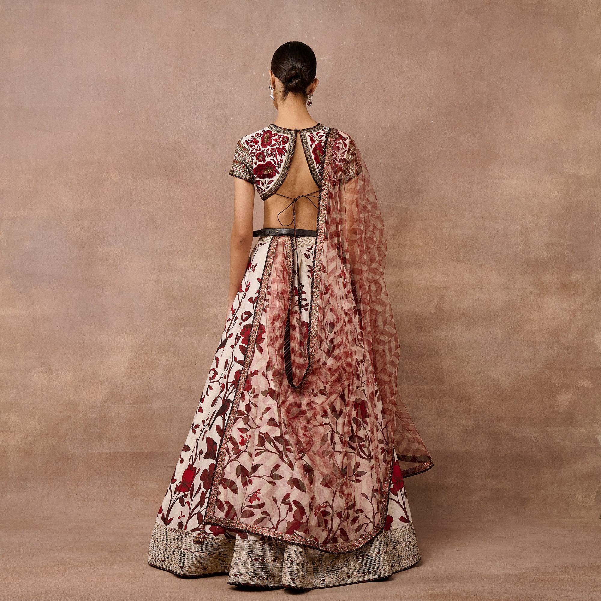 Ivory - Red Skirt Set | EAST