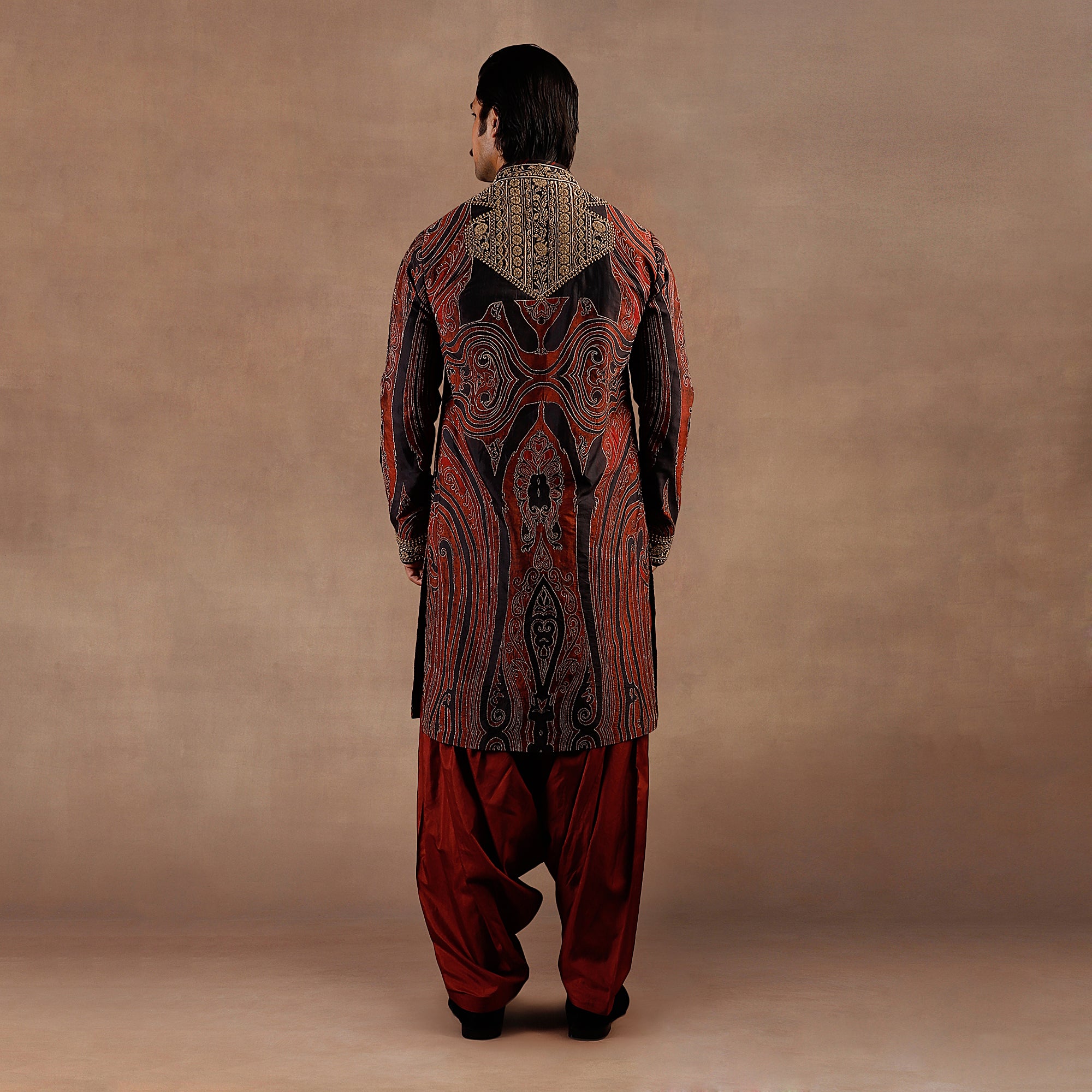 Vintage Red Janawaar Kurta Set | EAST